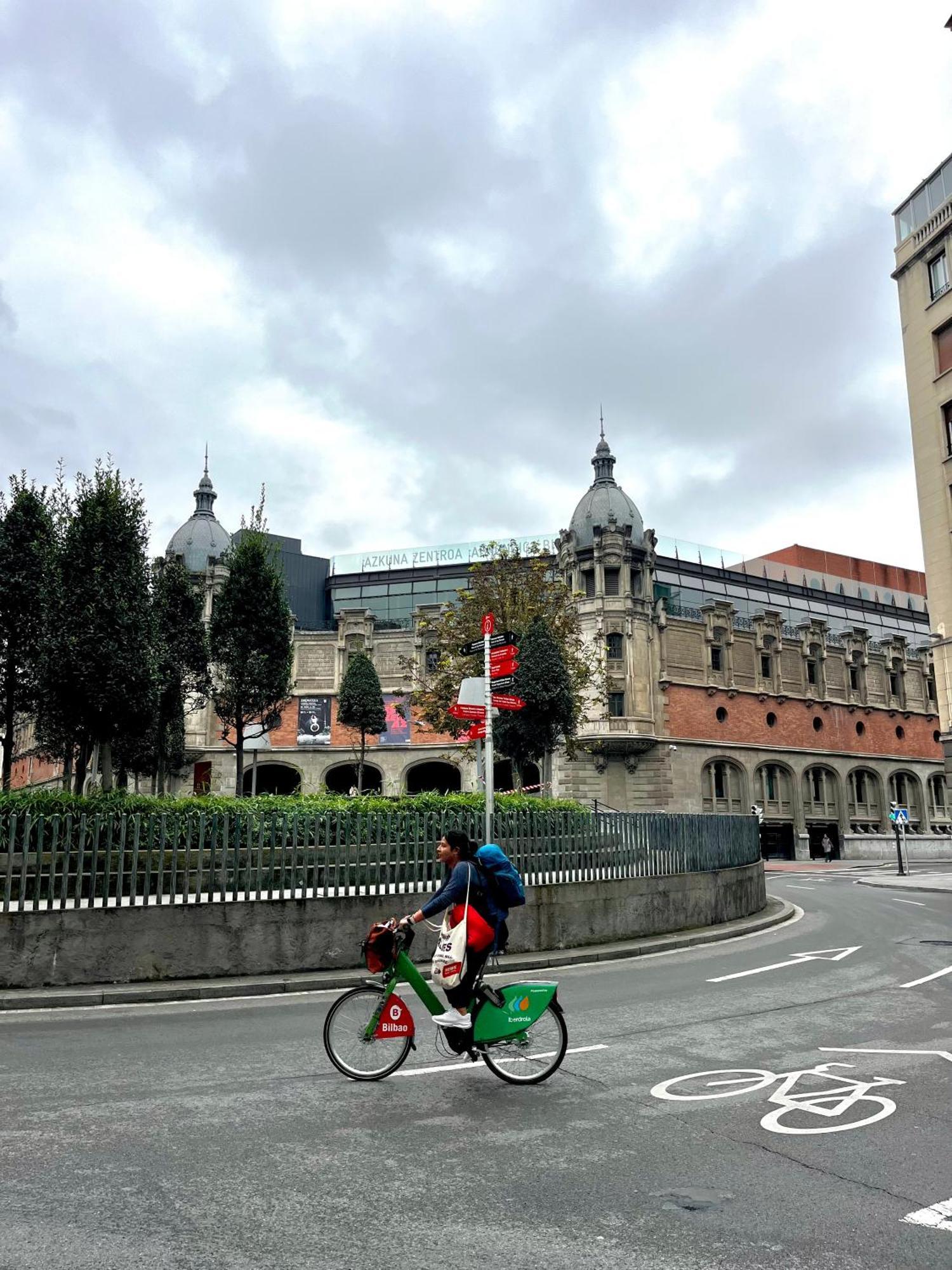 Piso En El Centro De Bilbao, Frente A La Alhondiga公寓 外观 照片